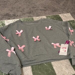 NWT Gray Cropped Sweatshirt with Pink Bows